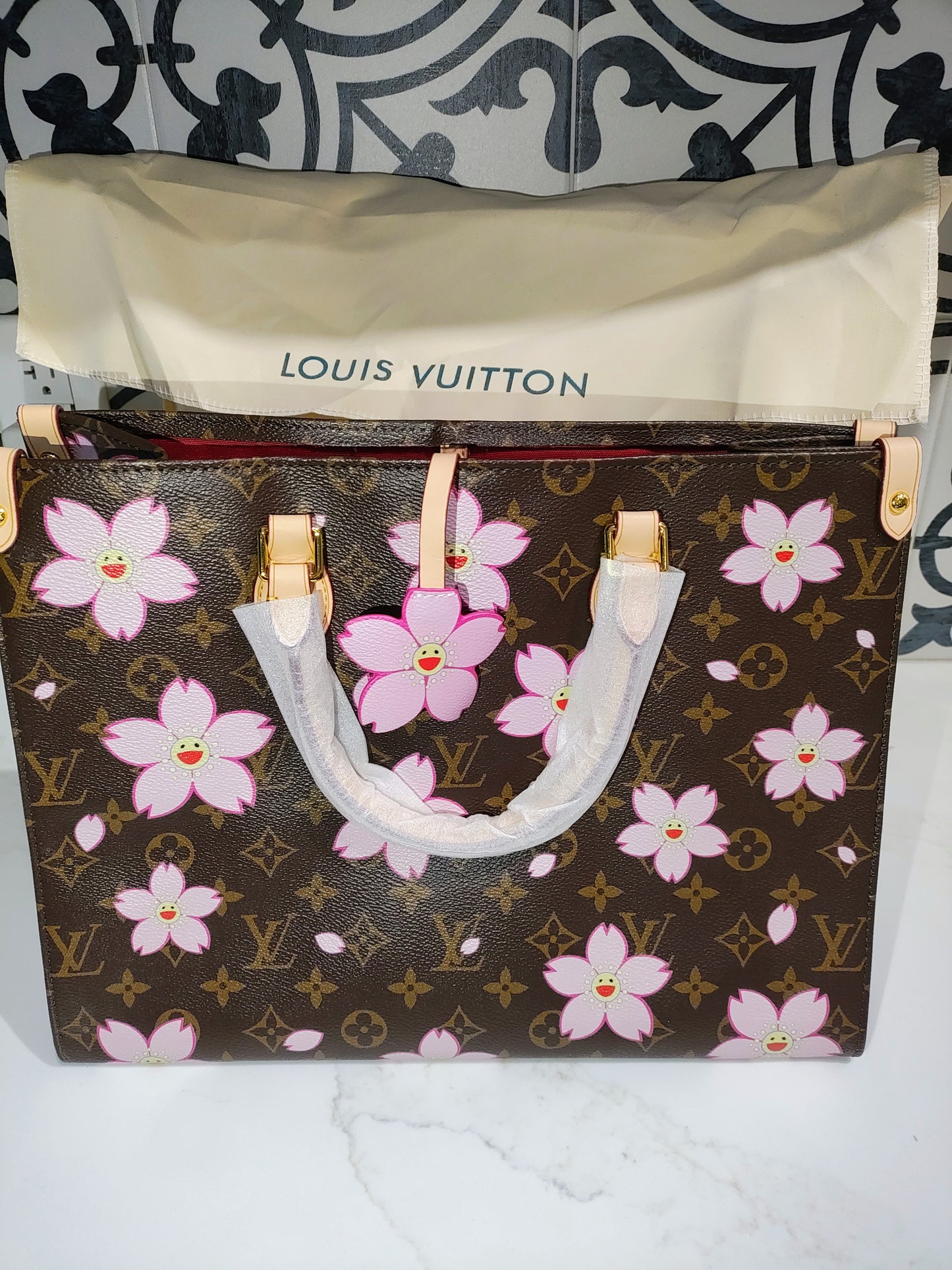 LV
